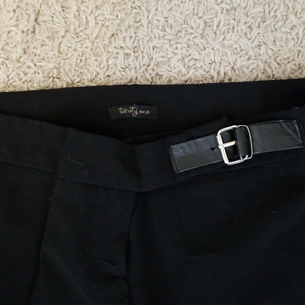 Forever 21 Black Flare Dress Pant - Picture 2 of 3